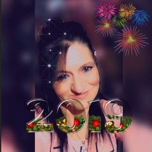 Meet your Posher, Lorie